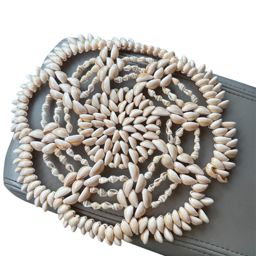 Cowrie Seashell Shell‎ Trivet Hot Pad 9" Doily Wall Art Handmade Vintage